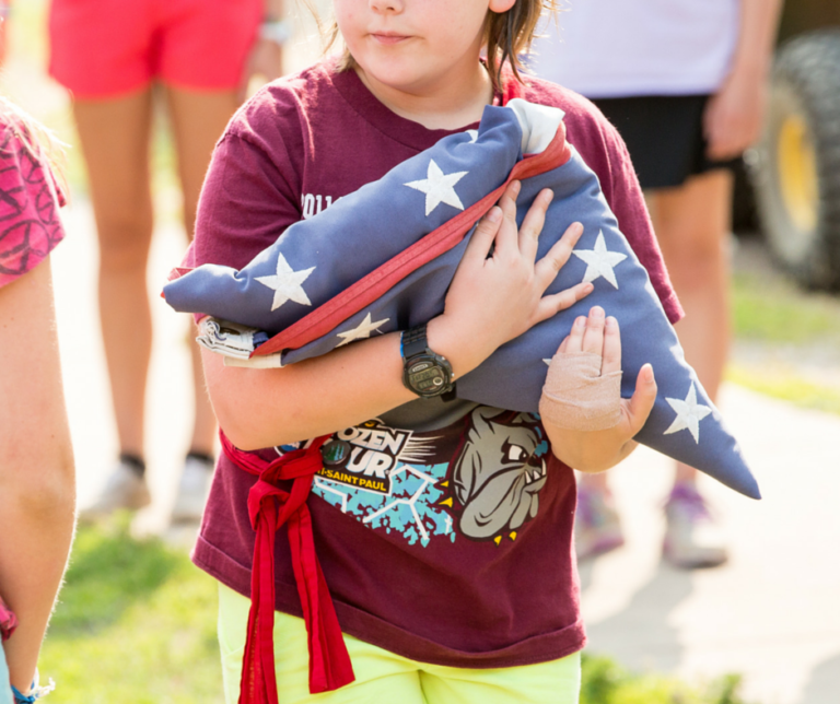 Flag Ceremonies 101 Girl Scouts River Valleys Volunteers 6845