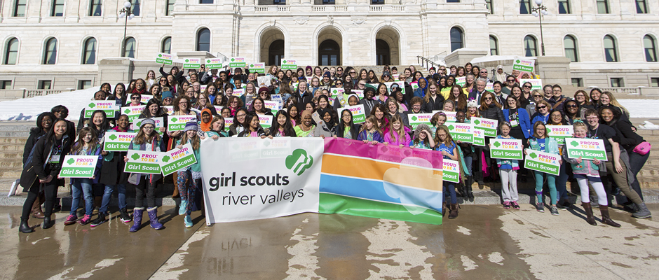 Image of 200+ Girl Scouts and girl advocates at the Minnesota Capitol